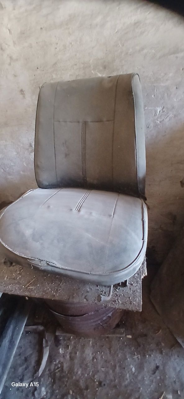 Автомобільне кресло