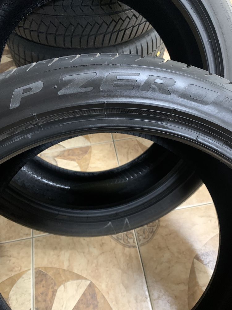 Комплект різношироких шин 295/35/21 на 265/40/21 Y PIRELLI