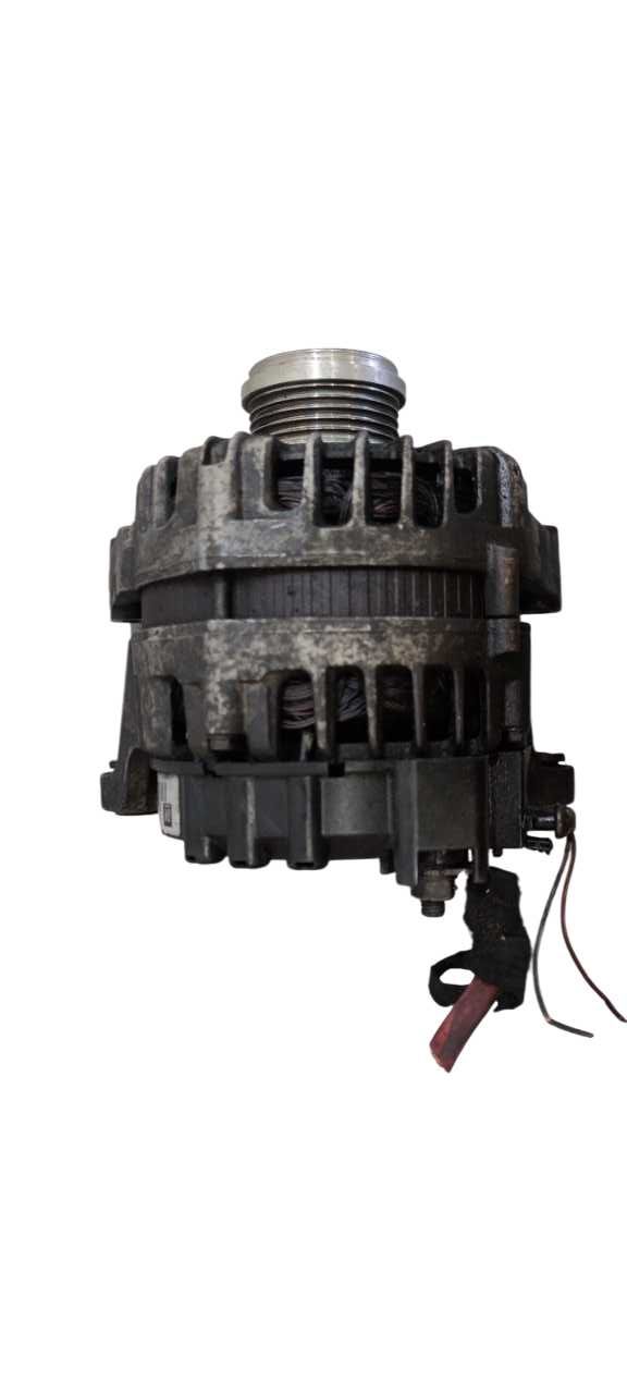 Opel Astra 4 IV J 1.4 T Alternator