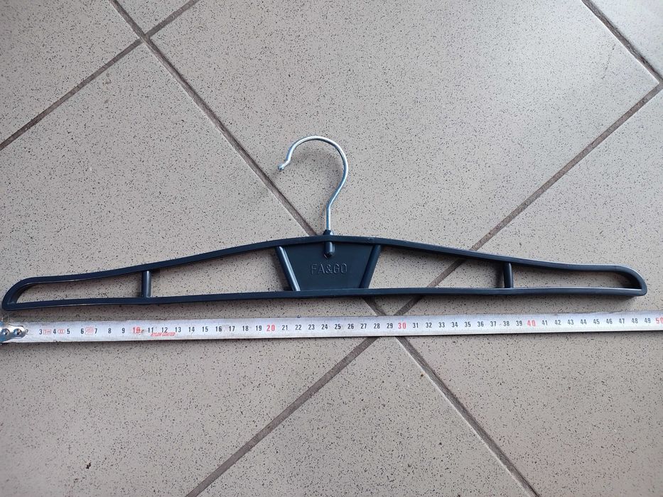 Вешалки плечики тремпель