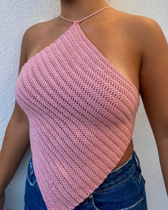 Tops em crochet feitos à mão