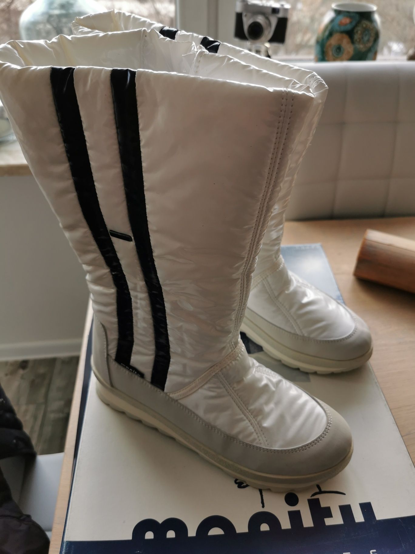 Nowe buty zimowe, śniegowce, Manitu buty na zimę, snowboots,  boots