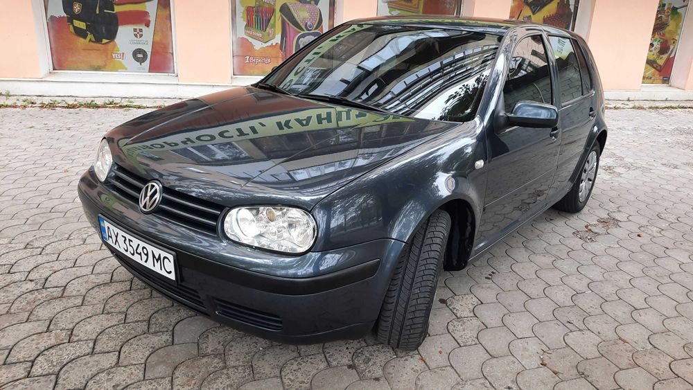 Volkswagen Golf 2001 р