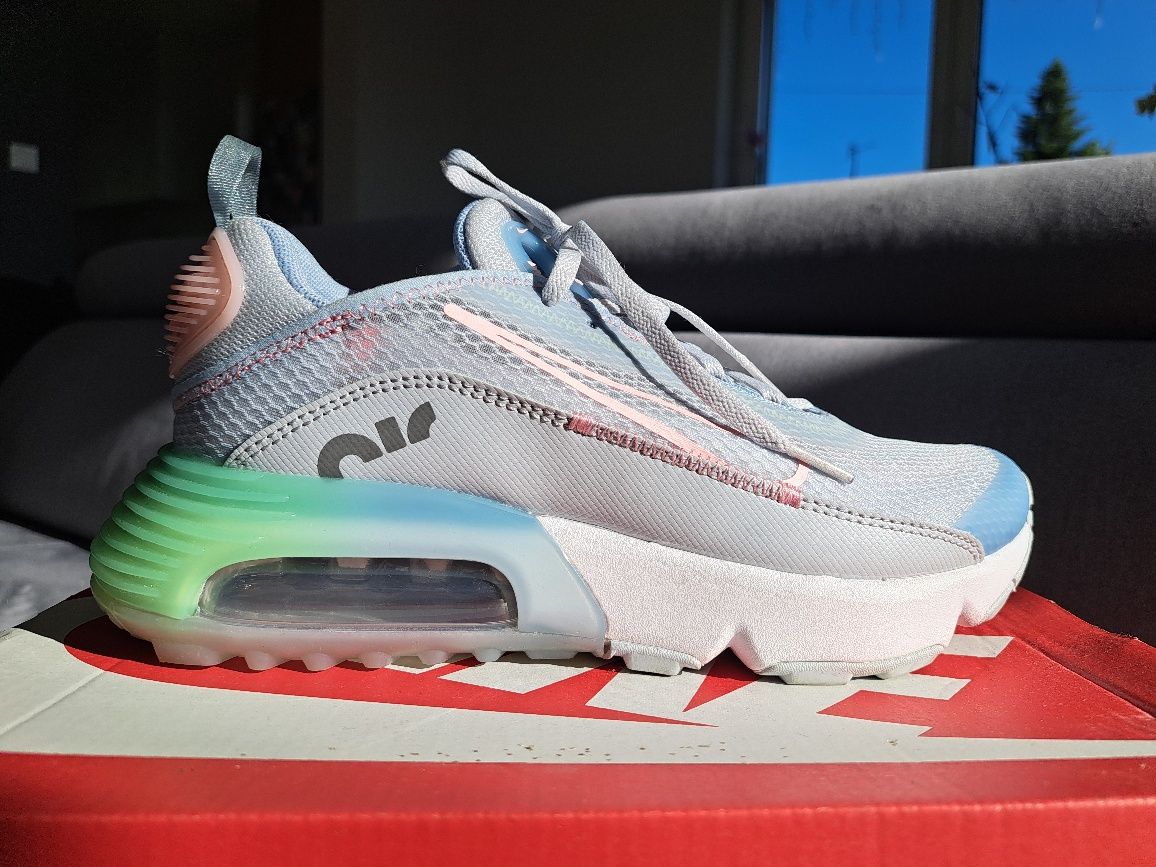 Nike air max 2090 SE
