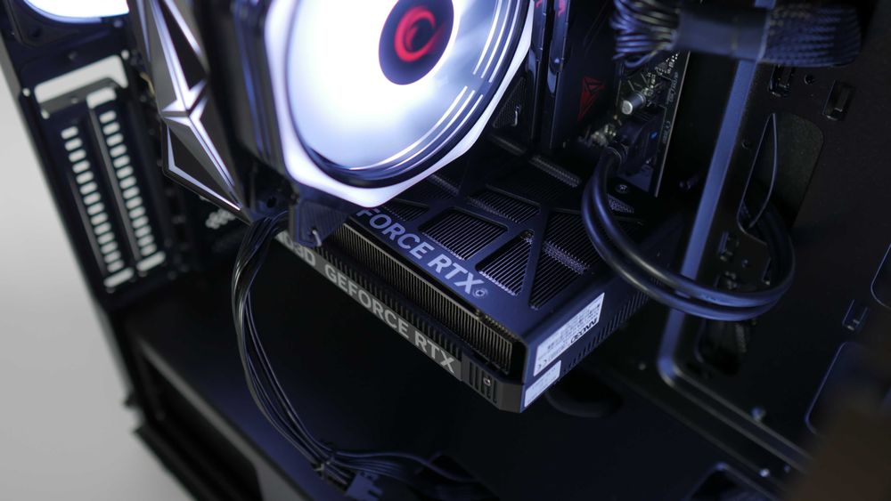 Komputer Gamingowy Ryzen 5 7500F / 32GB DDR5 / 1TB / RTX5060TI 16GB FV
