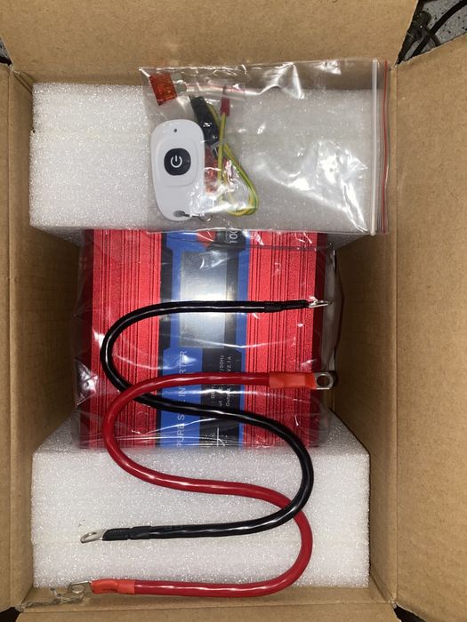 Інвектор - інвертор чистий синус 2000 - 1000 ВТ