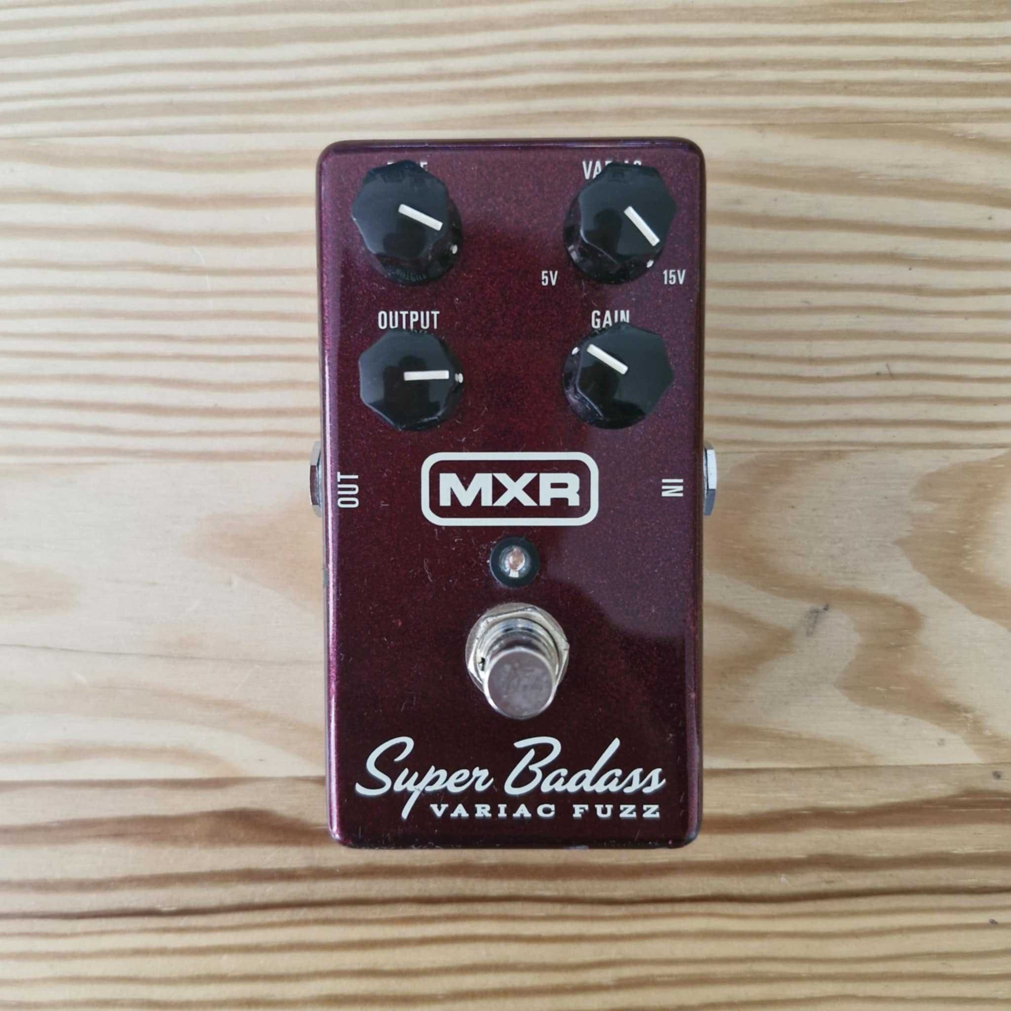 MXR M 236 Super Badass Variac Fuzz efekt gitarowy