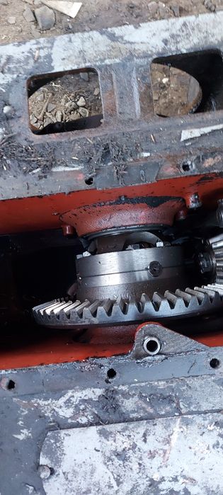 Mechanizm różnicowy c355 c360 c4011