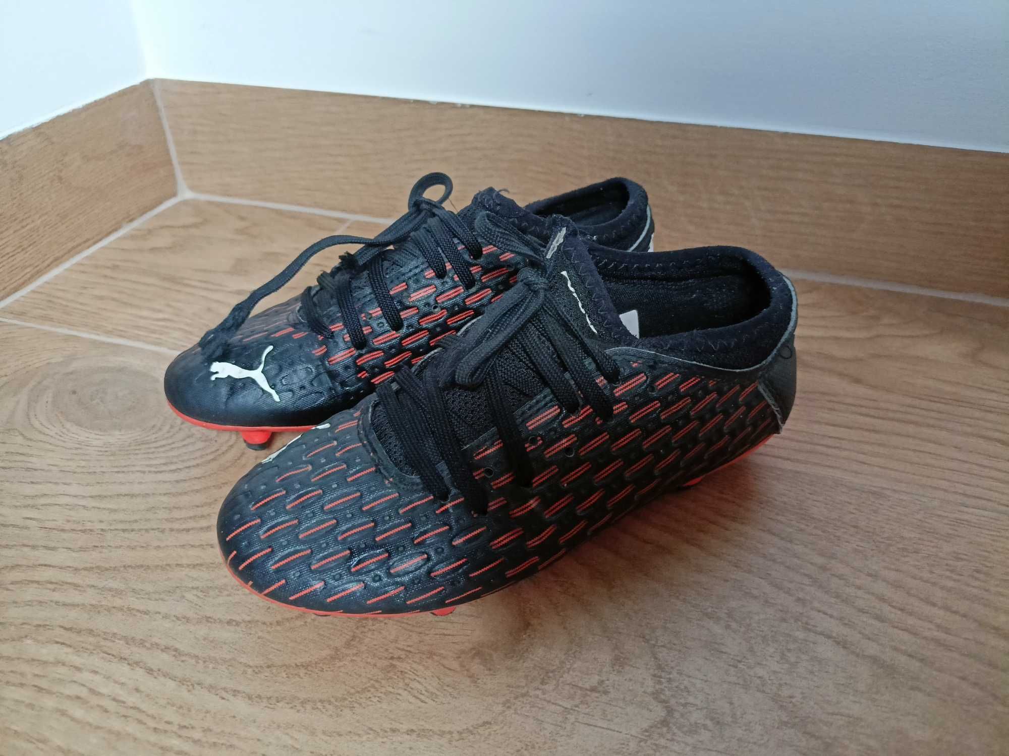 korki dziecięce Puma Future 6.4 rozm. 32