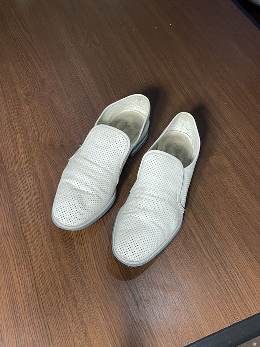 Продам туфли в хорошем состоянии 43-го размера.Чоловічі туфлі