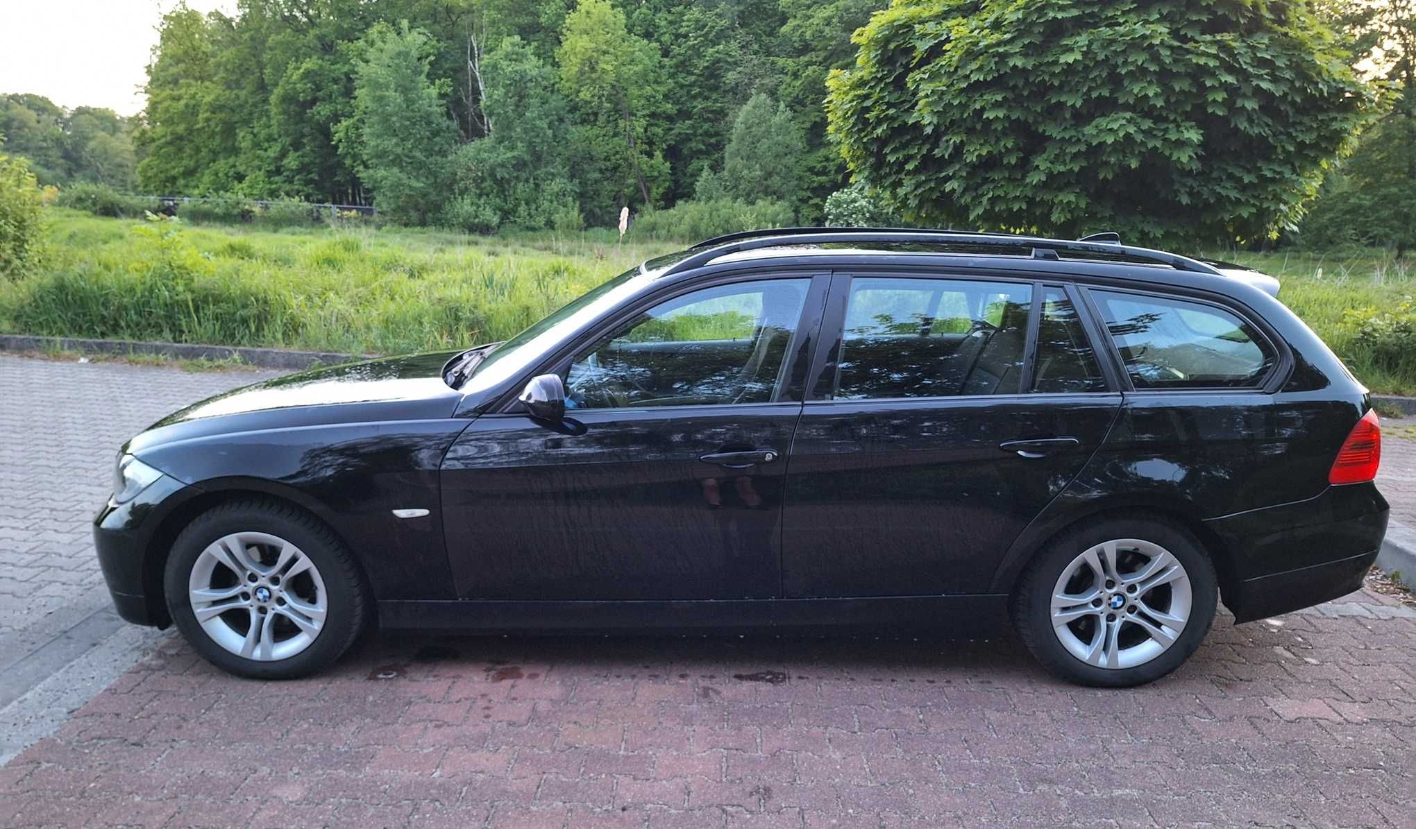 BMW e91 2005r. 2.0D 163KM klima pompowane fotele hak el szyby
