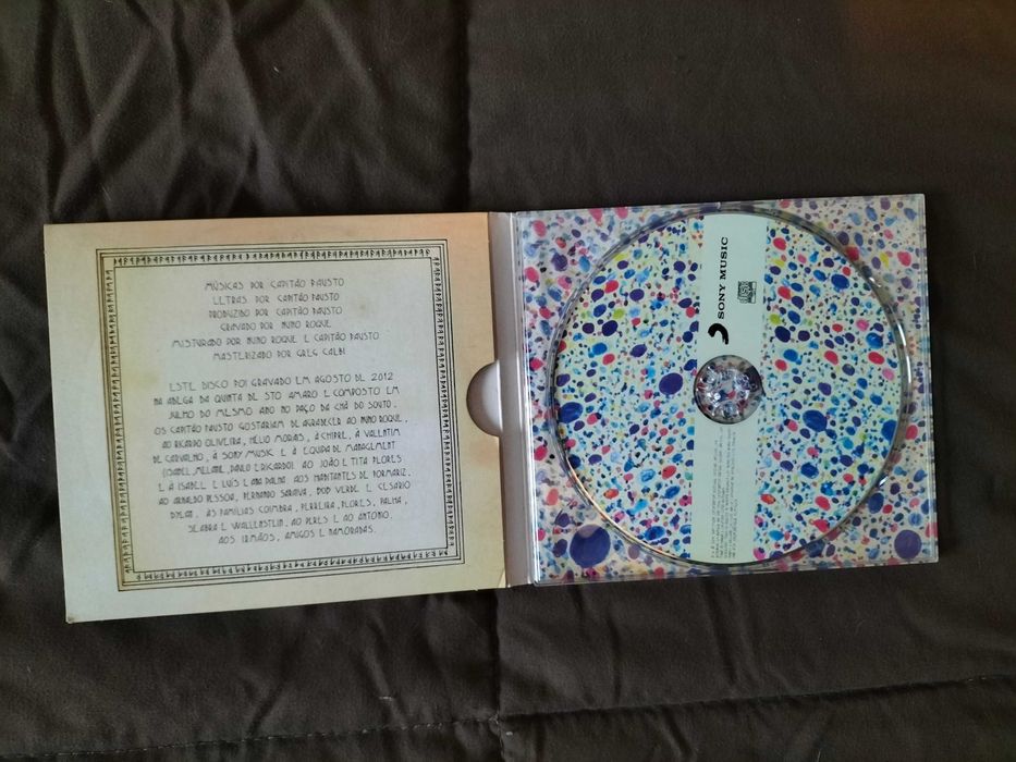 CD Capitão Fausto - Pesar o Sol (2014)