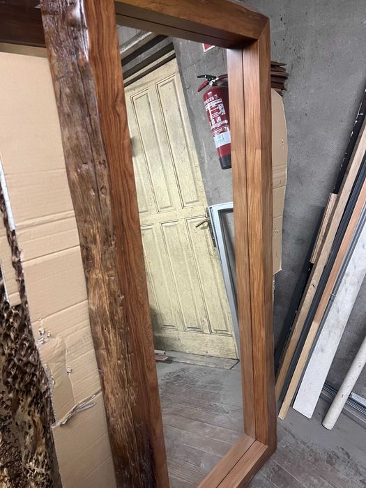 ESPELHO RUSTICO EM MADEIRA MACIÇA