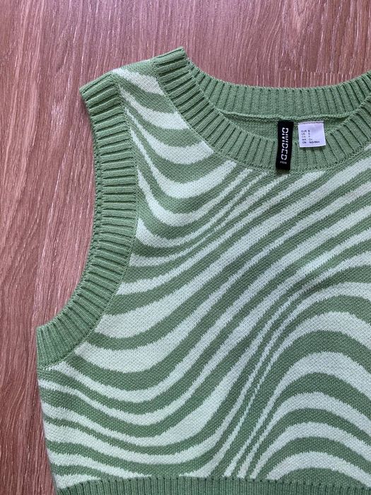 Вкорочений жилет H&M