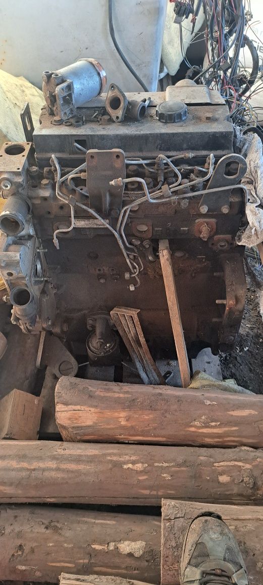 Silnik perkins A4 jcb 3cx