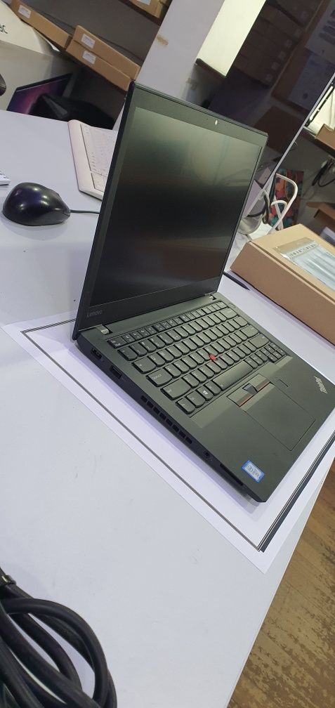 Portátil Lenovo T480S Touch