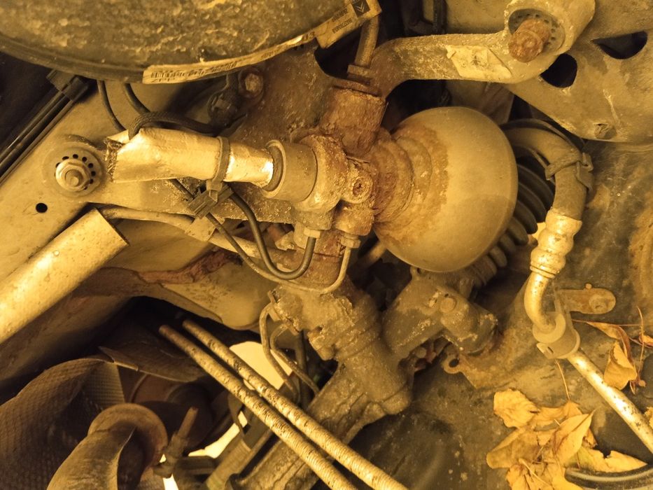 Rozdzielacz zawor zawieszenia hydraulicznego przód Citroen C5 x7 III