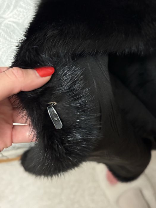 Норкова шуба (справжнє хутро)