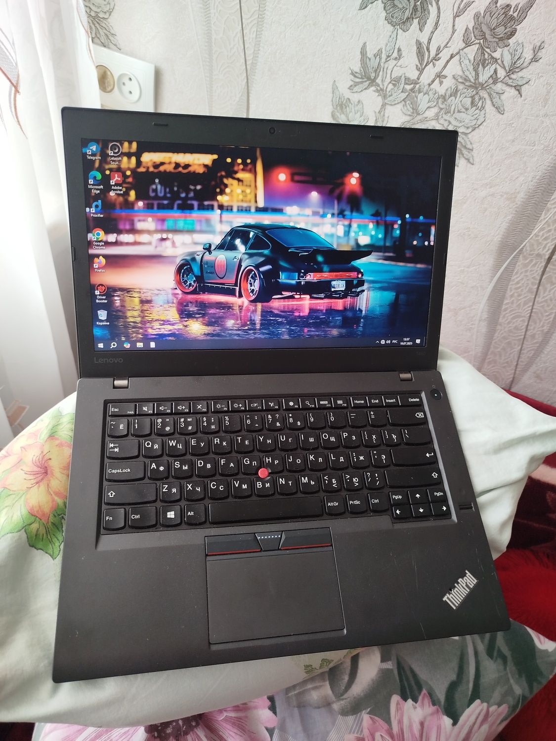 Ноутбук Lenovo i5-6200 SSD256gb Батарея 4 години