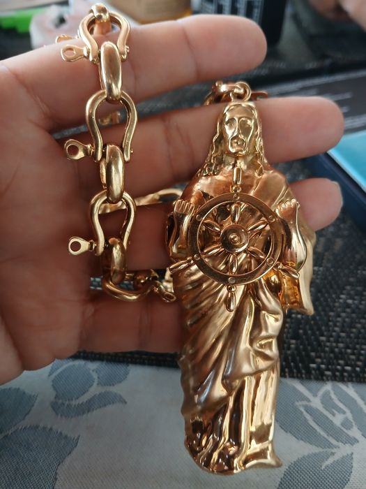 Venda apenas  fio ouro 19.2 kilates  com pendente 169 g.