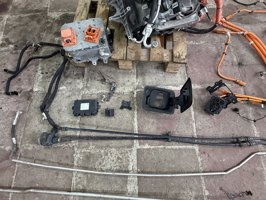 Двигатель BMW i3 2015 пробег 60тыс