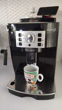 Maquina automatica cafe delongi magnifica s