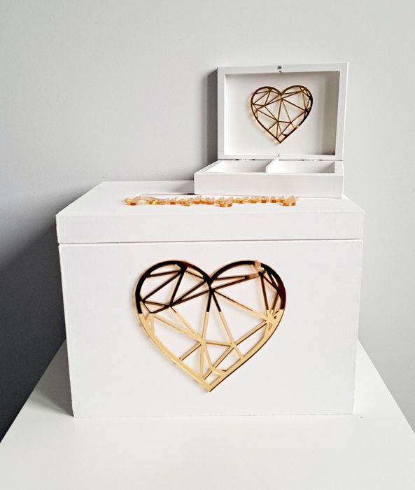 Białe pudełko na koperty lustrzany złoty pudełko na obrączki ślub