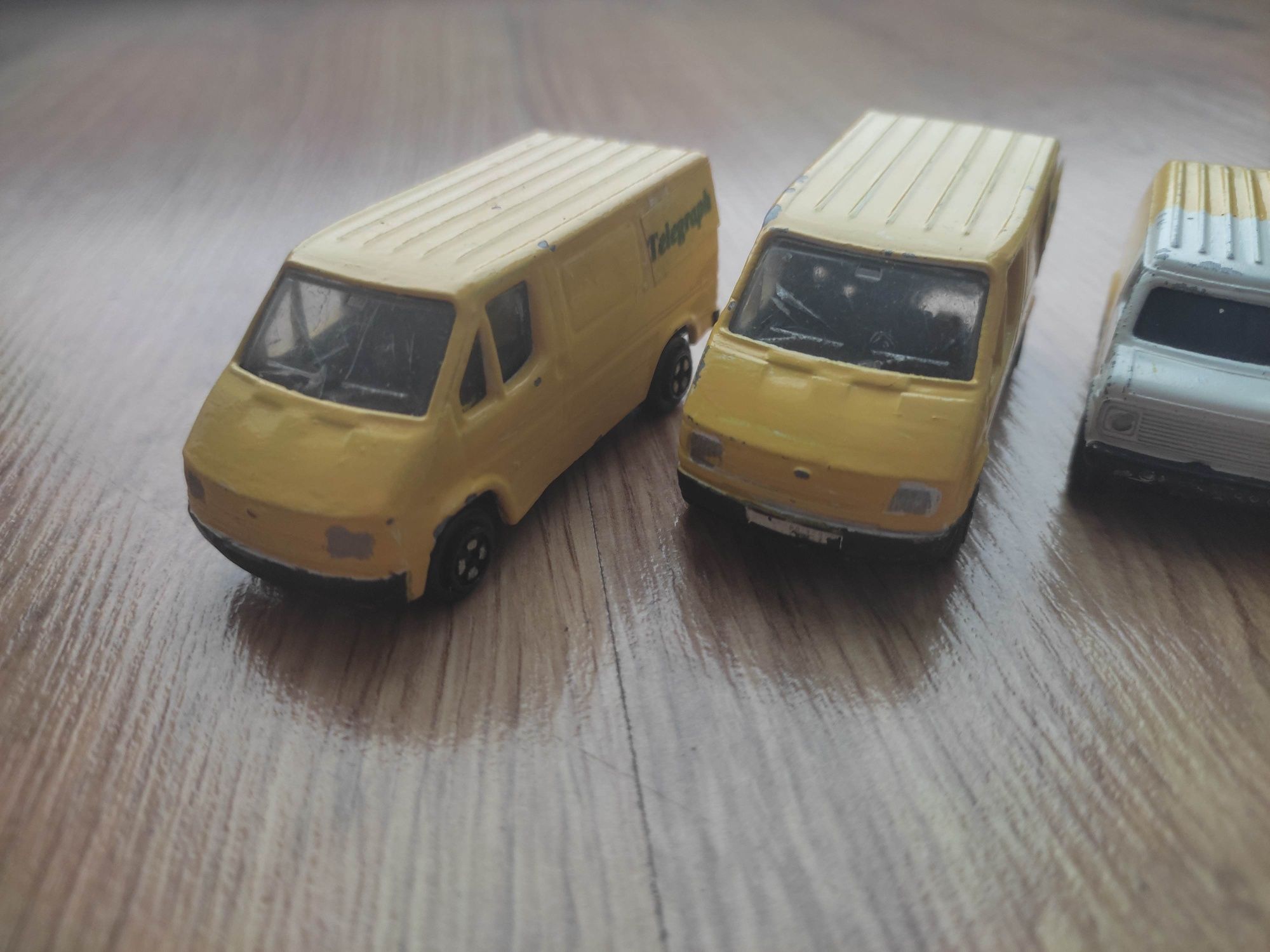 Złom Corgi, Matchbox i inne 1:64