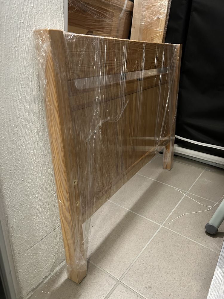 Trofast IKEA regulowane łóżko dziecięce + materac