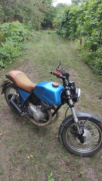 Продам мотоцикл  Иж -планета 4