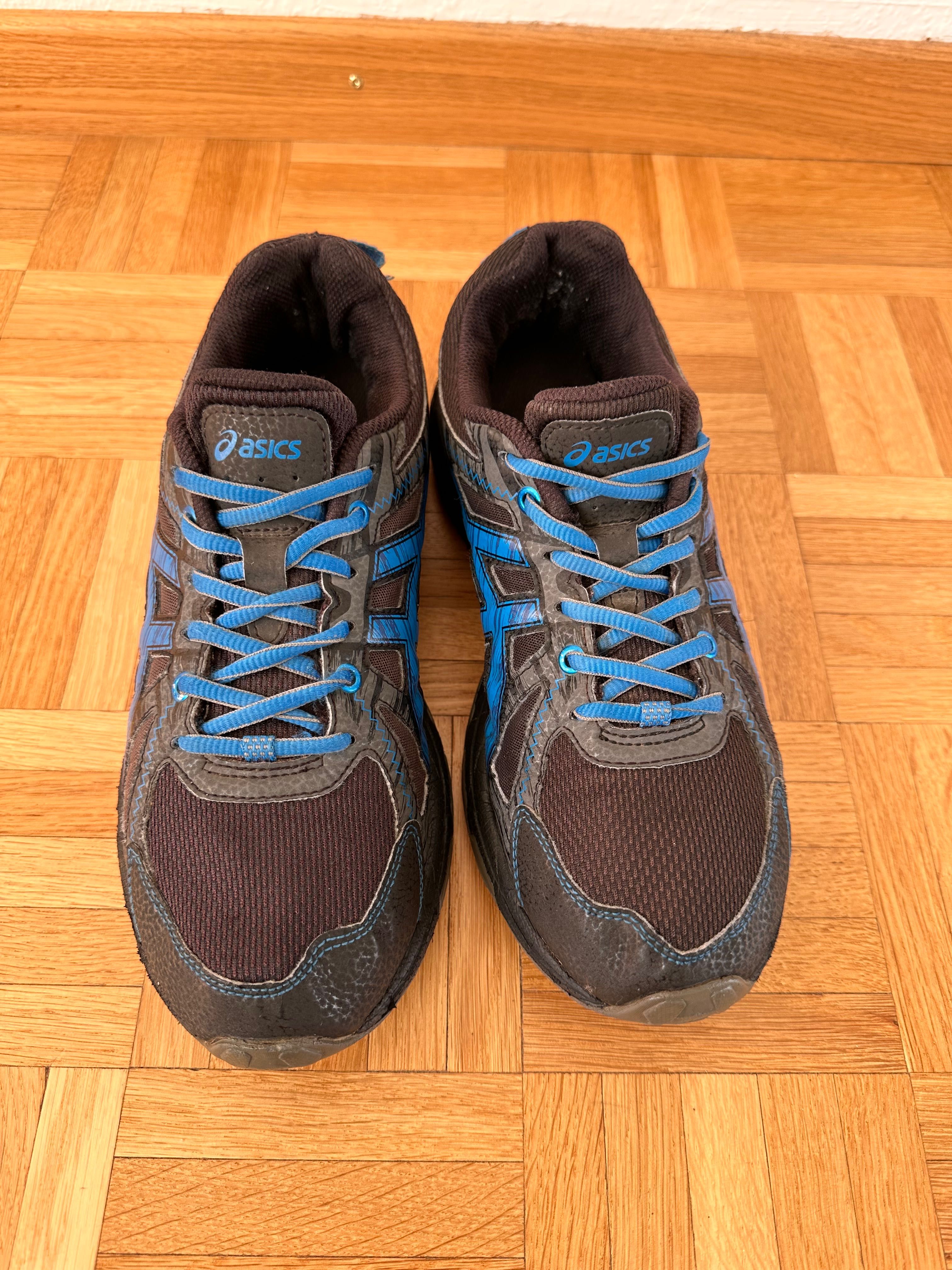Мужские кроссовки Asics , размер 41-42, стелька 27 см