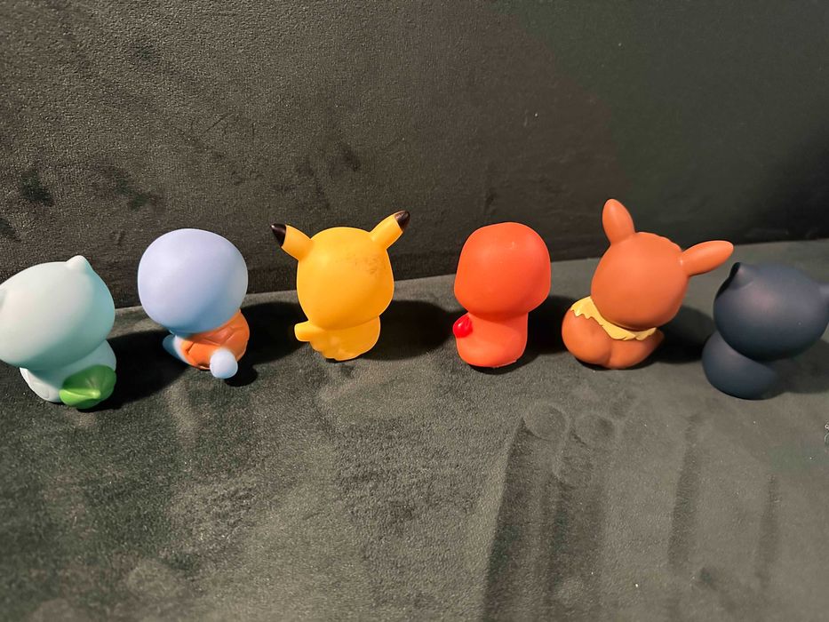 6 x Figurka anime Pokemon Pikachu Squirtle Charmander