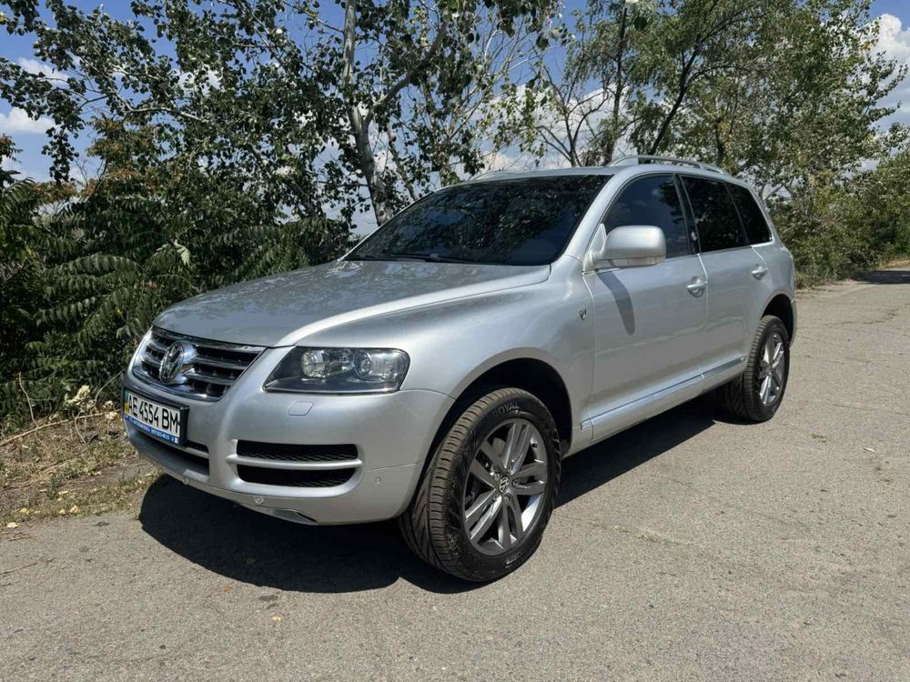 Volkswagen touareg 1