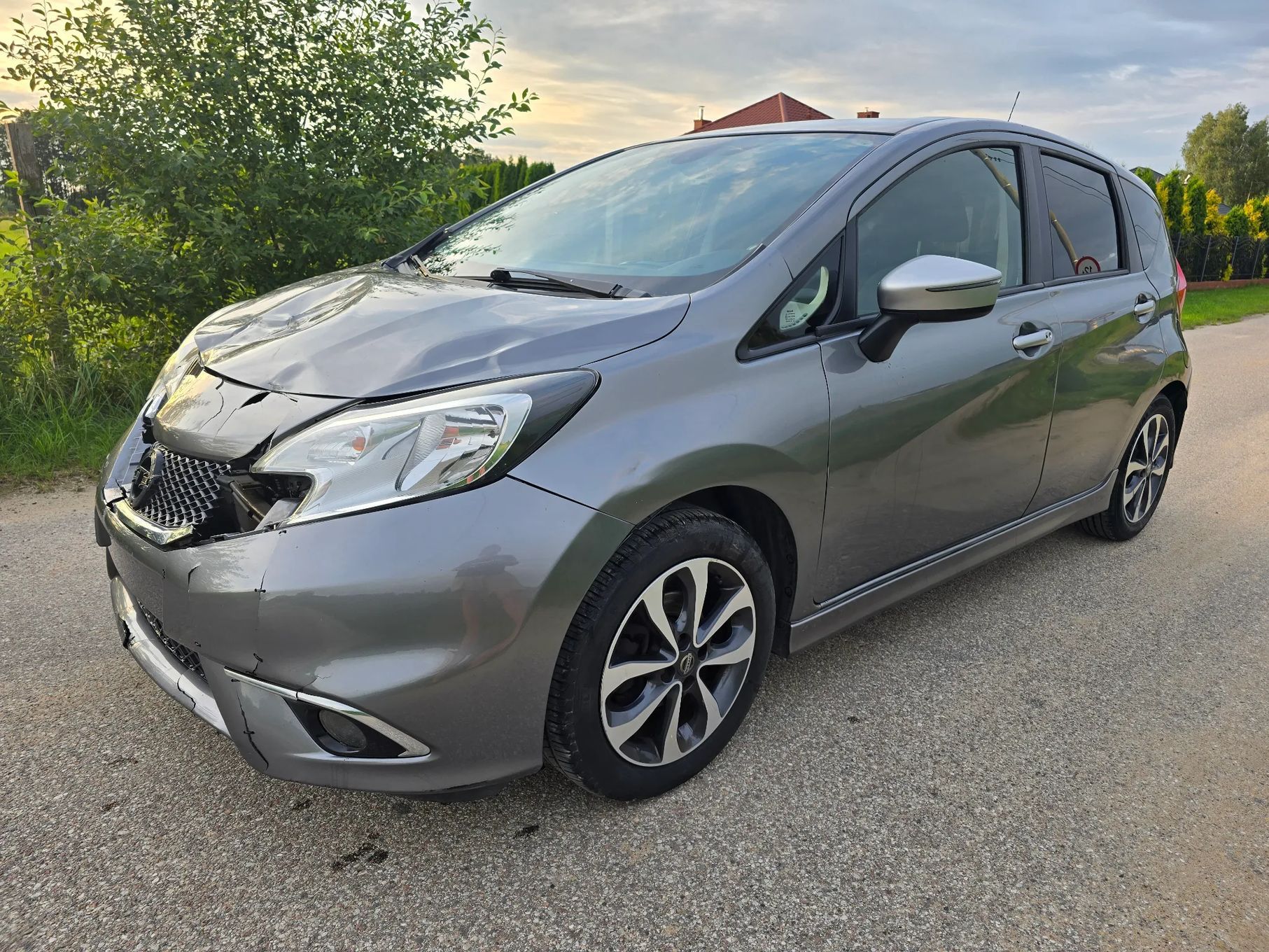 Nissan Note 1.2 N-TEC SPORT_Uszkodzony_Z Belgii