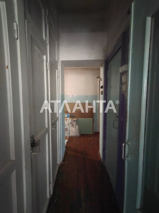 Продам комнату в коммунальной квартире на ул. Космонавтов