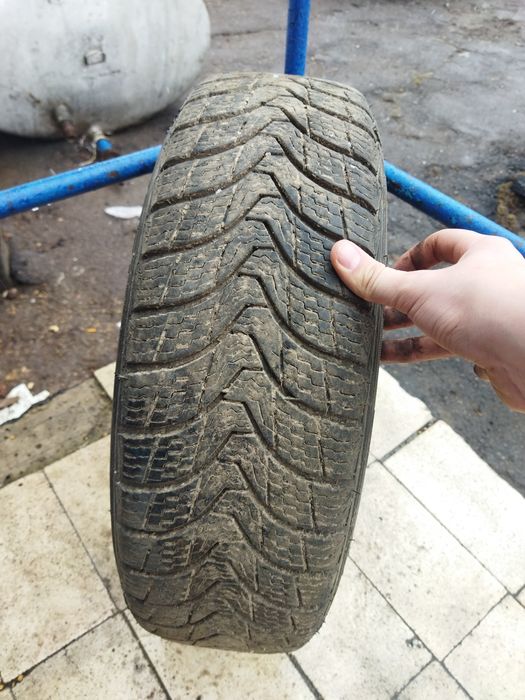 Запаска автомобільна