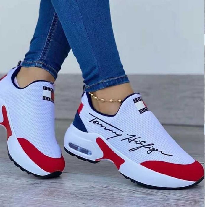 Buty Damskie Tommy Hilfiger Używane - (Wkładka 25,5 cm / Rozmiar 39)