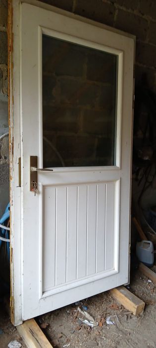 Drzwi drewniane zewnętrzne