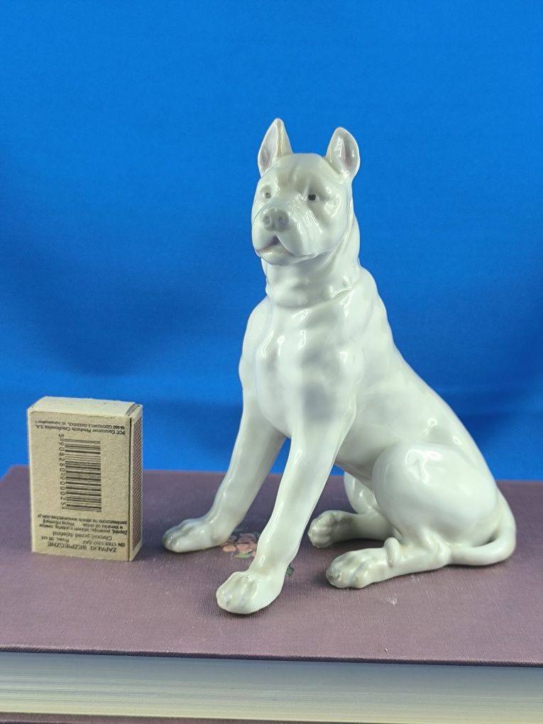 Dog niemiecki Gebruder Heubach Lichte Turyngia XIX/XXwiek #porcelana