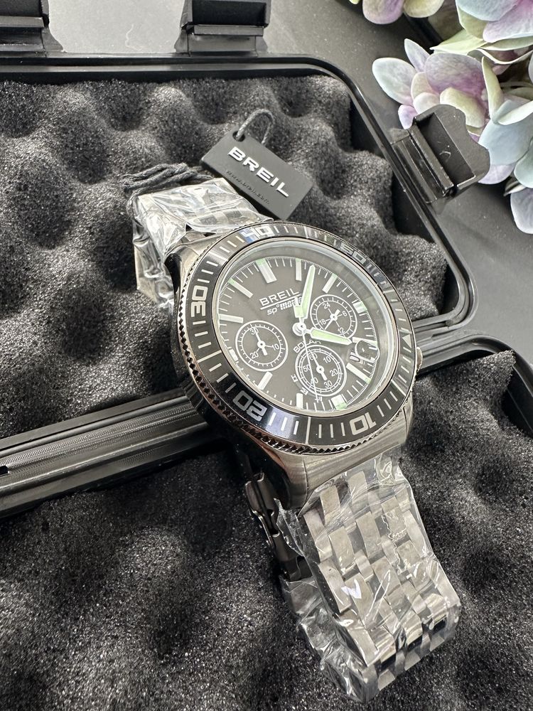 Новий лімітований Breil TW1887