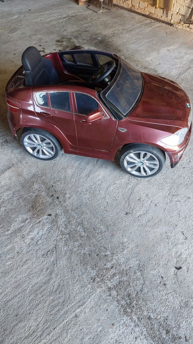 Auto na akumulator BMW X6
