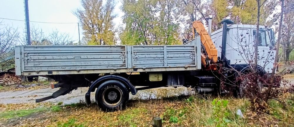 МАЗ кран маніпулятор.