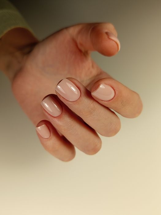 Manicure hybrydowy