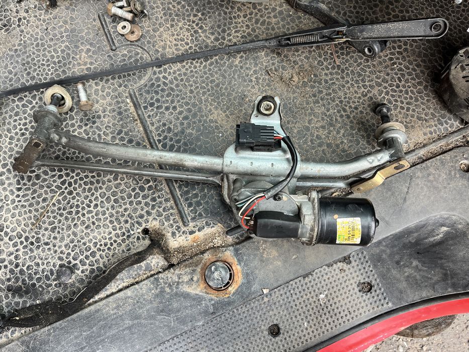 Трапеция дворников с моторчиком Renault Trafic 2 2001 1.9