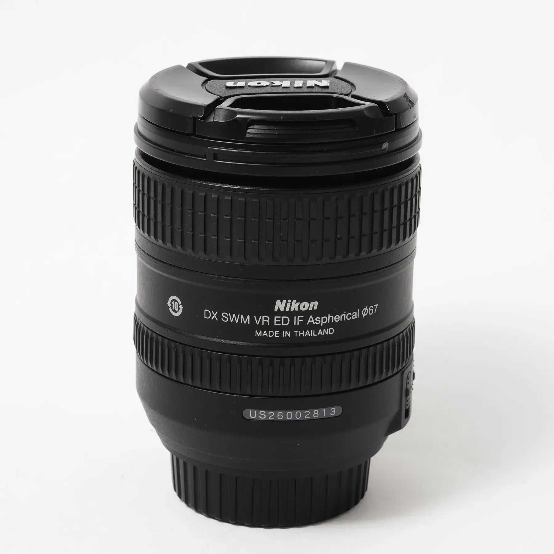 Об'єктив Nikon 16-85mm f/3.5-5.6G ED AF-S DX VR Nikkor