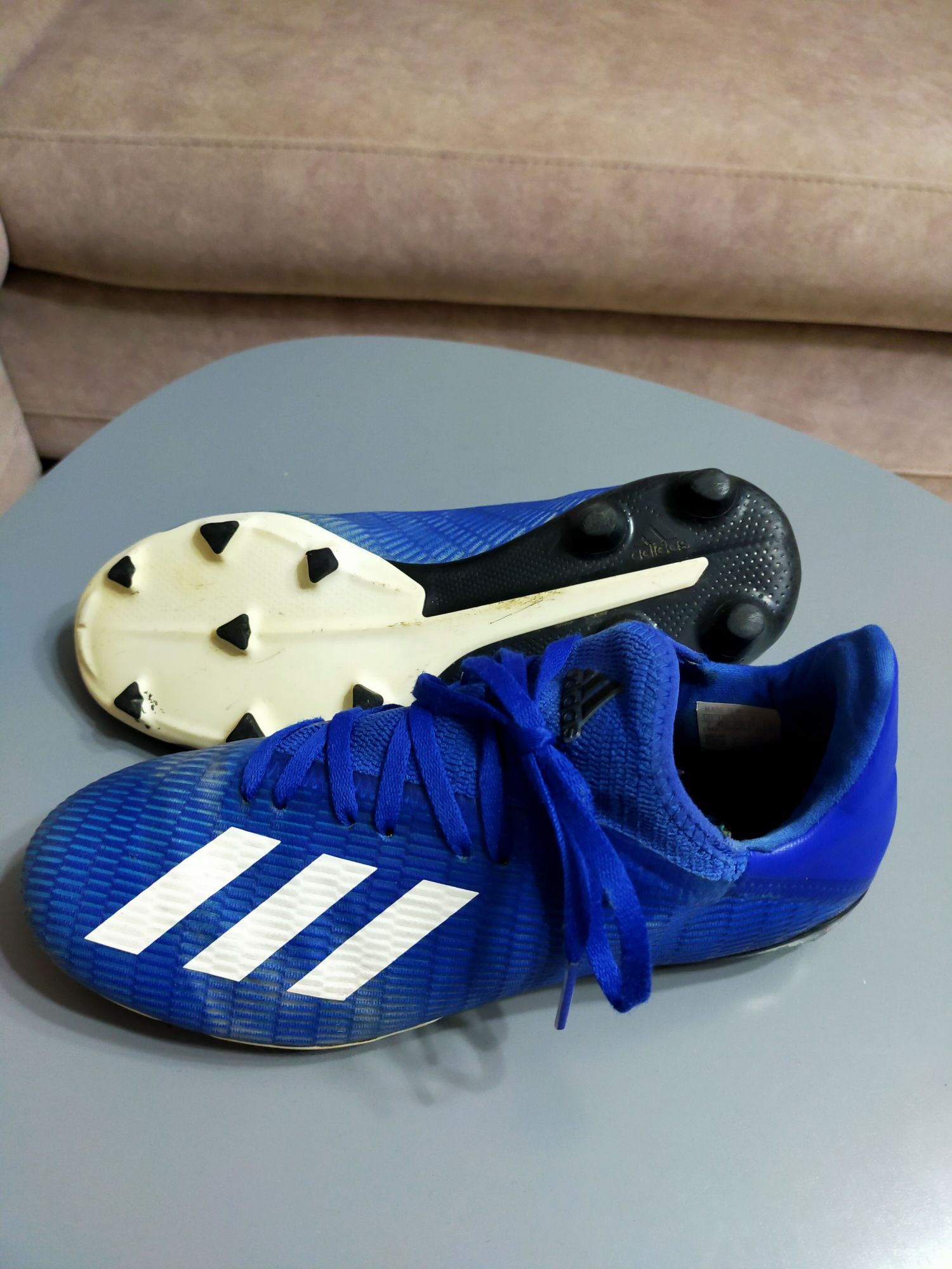 Adidas 40 buty chłopięce do gry w piłkę nożną