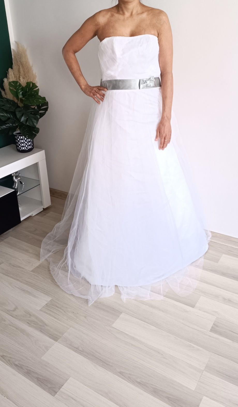 Suknia ślubna na rozmiar S