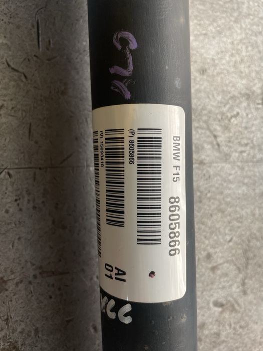 Bmw x5,6 e70,71 F15,16 передній кардан