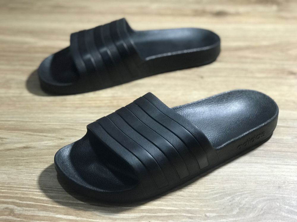 ADIDAS Шльопанці adilette 288022 Cиній ціна від 890-1290 грн.