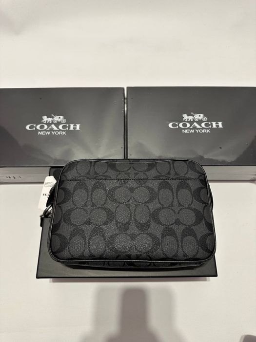 Сумка Coach.